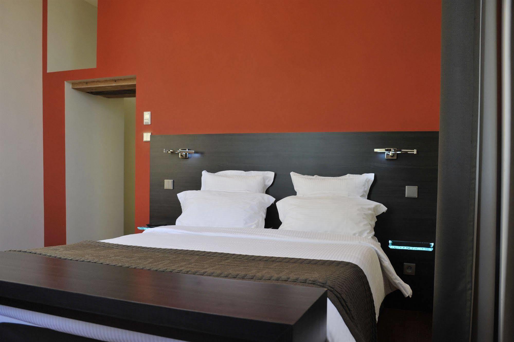 Chateau De Champlong Table Hotel **** Golf & Spa Villerest  Εξωτερικό φωτογραφία